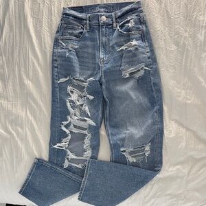 American Eagle High Rise Ripped Light Blue 90s Boyfriend Jeans